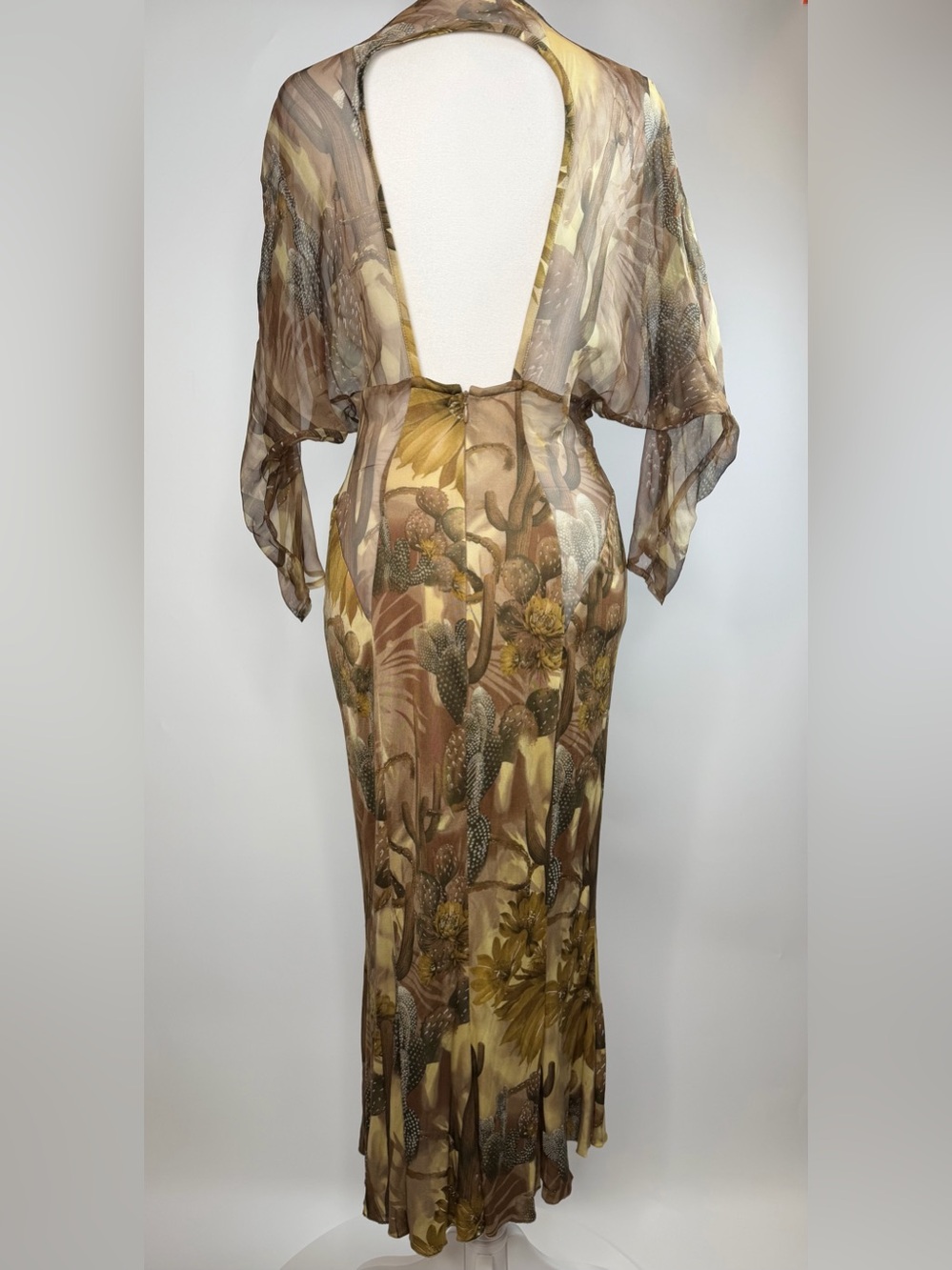 VERSACE VINTAGE SPRING/SUMMER 2006 CACTUS PRINT SILK CHIFFON DRESS - Picture 12 of 17